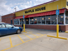 Waffle House outside