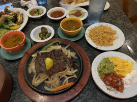 Luna's Mexican food