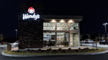 Wendy's outside