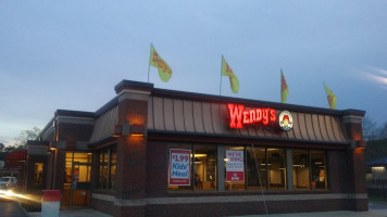 Wendy's inside