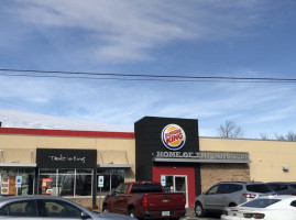 Burger King outside