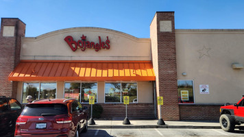 Bojangles outside