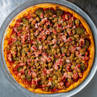 Marvin Mozzeroni's Pizza Pasta food
