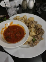 Amici's Italian food