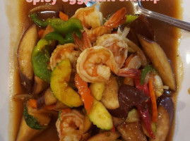 Insee Thai Asian Cuisine food