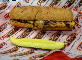 Firehouse Subs Lincoln Commons food