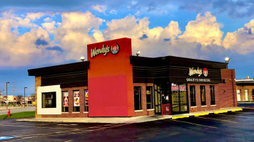 Wendy's inside