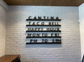 Taco Bell Cantina food