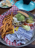 Will And Jack's Burger Shack And Beer Garden food