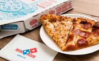 Domino's Pizza food