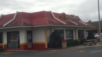 Mcdonald's outside