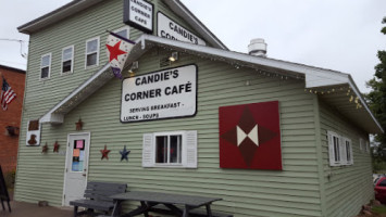 Candie's Corner Cafe outside