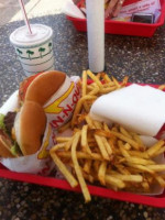 In-n-out Burger food