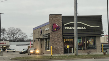 Taco Bell outside