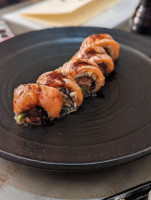 Q Sushi Omakase food