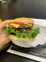 Flip Burgers And Treats food