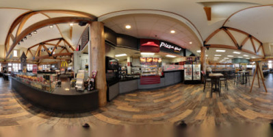 Pizza Hut (trail's Travel Center) inside