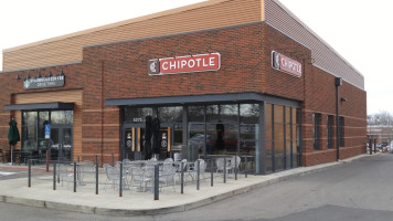 Chipotle Mexican Grill outside