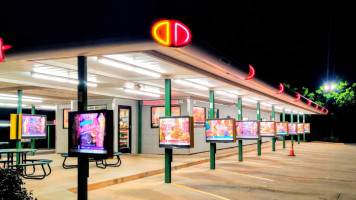 Sonic Drive-in inside