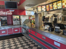 Carl's Jr. inside