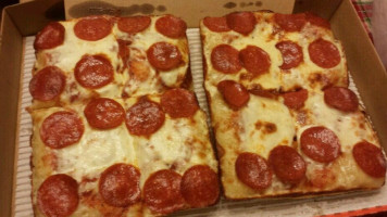 Little Caesars Pizza food