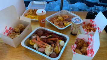 Union Cajun Seafood Wings food