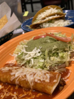 El Azteca Mexican Restaurant Bar Grill food