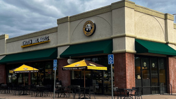 Einstein Bros. Bagels outside