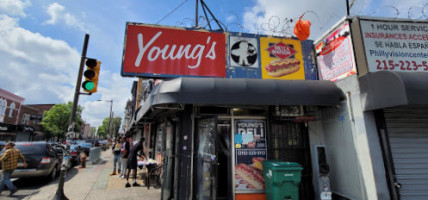 Young's Deli food
