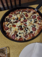 Old Chicago Pizza Taproom inside