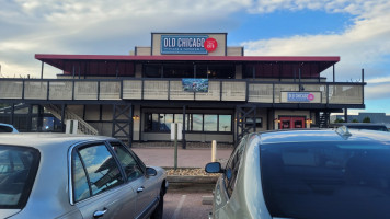 Old Chicago Pizza Taproom outside