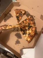 Domino's Pizza food