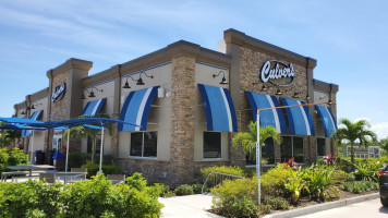 Culver’s outside