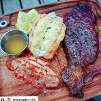 Carvers Steakhouse food