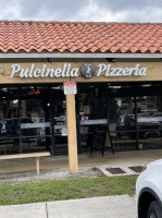 Pulcinella Brick Oven Pizzería food