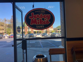 Jersey Mike's Subs outside