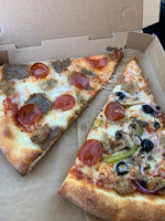 Flippin Pizza Delivery Carmel Valley food