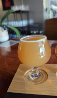 Mad Pursuit Brewing Company food