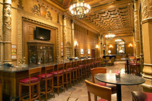 Gallery Bar And Cognac Room Restaurant inside