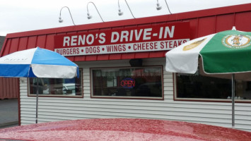 Reno's Drive In outside