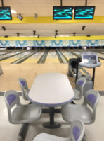 El Campo Bowling Center inside