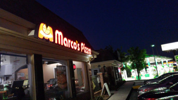 Marco's Pizza outside