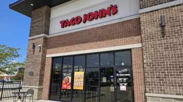 Taco John's outside