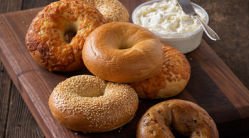 Einstein Bros. Bagels In Fort Irw food