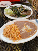 Mezcal's Mexican food