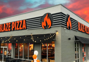 Blaze Pizza inside