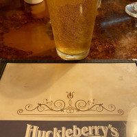Huckleberry's Tavern food
