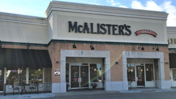 Mcalister's Deli outside