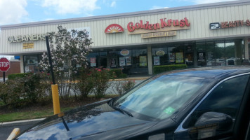 Golden Krust Caribbean outside