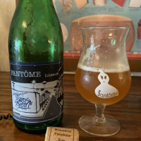 Fantome Tasting food